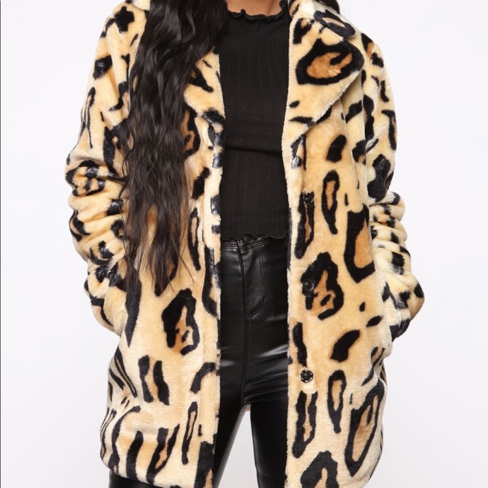 Leopard Coat - Picture 4 of 4